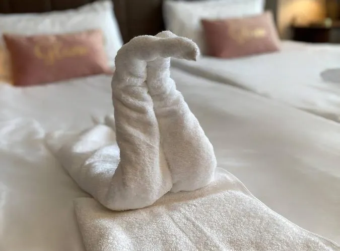 Royal Premium * Σάνι Μπιτς