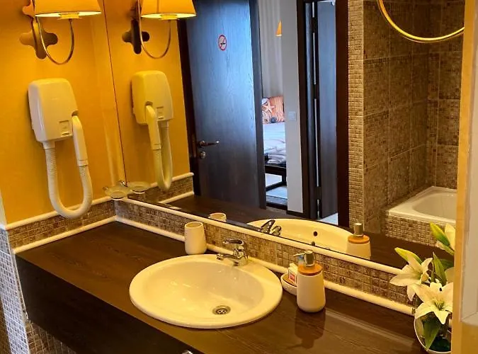 Royal Premium * סאני ביץ'